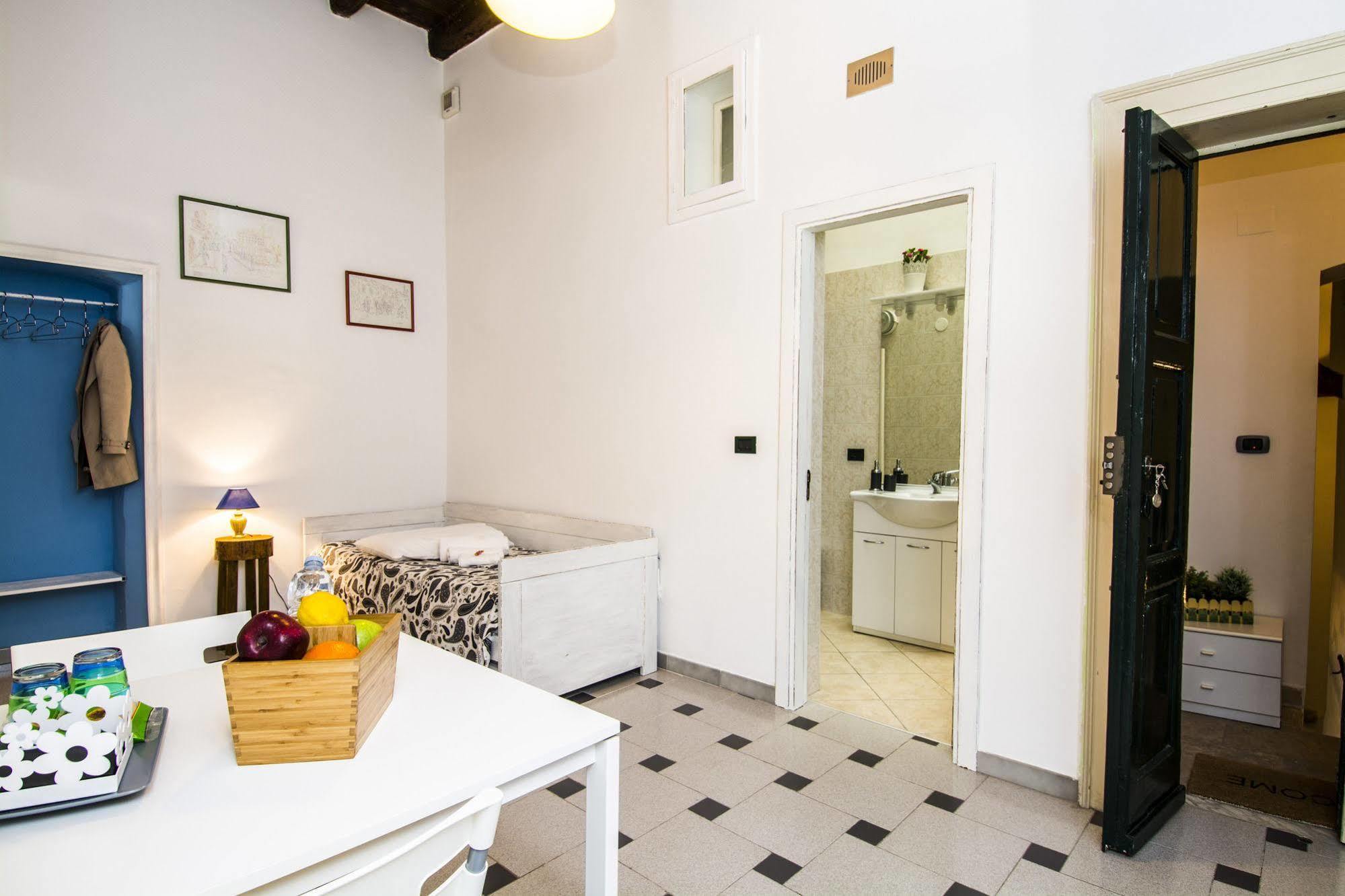 Bed and Breakfast Terra Del Sole Trani Pokoj fotografie